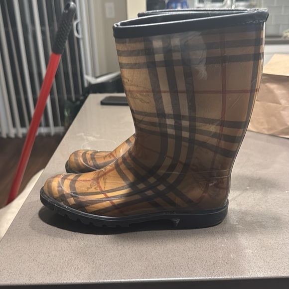Burberry Plaid Rain Boots - Picture 3 of 4